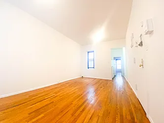 Rented by RealTegrity NY LLC