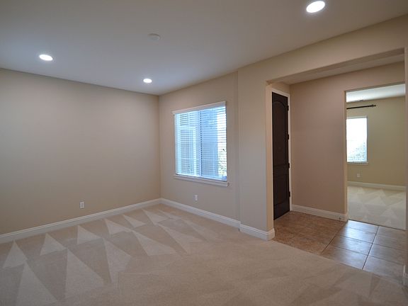 3rd image of 1252 Monterosso St
