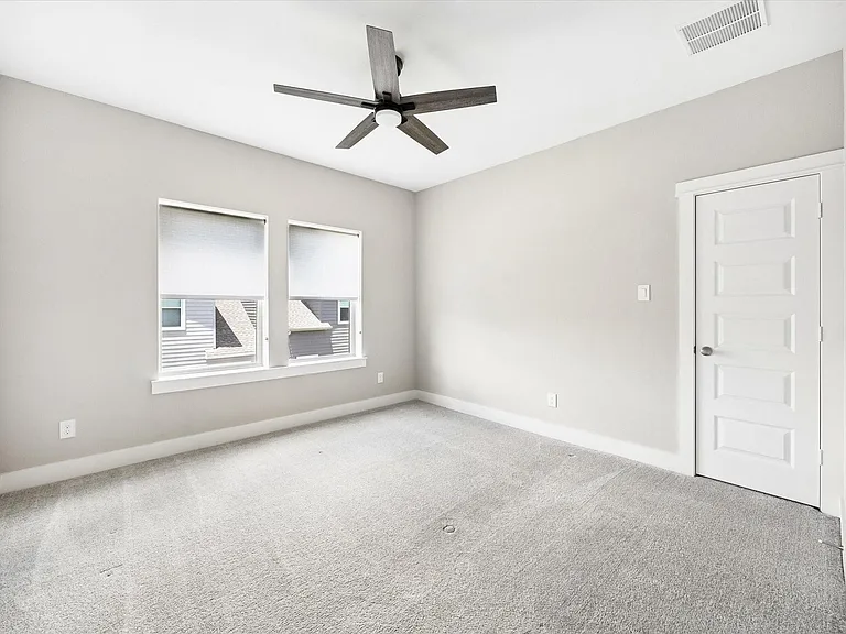 10960 Hewitt Cliff Ln — Photo 27