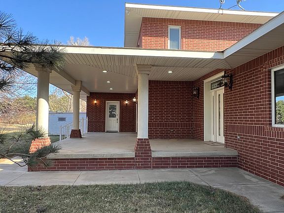 4th image of 977 N Rd Uu #56