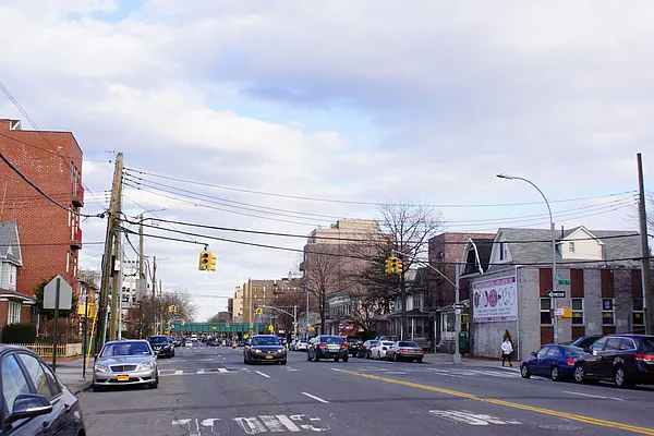 Rented by Norman Raindel, LREB | media 45