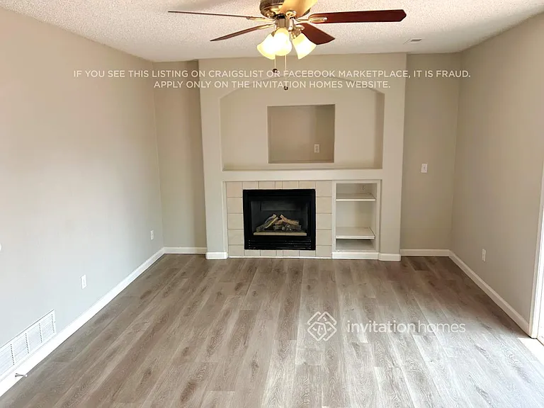 1082 Clogger Ln — Photo 8
