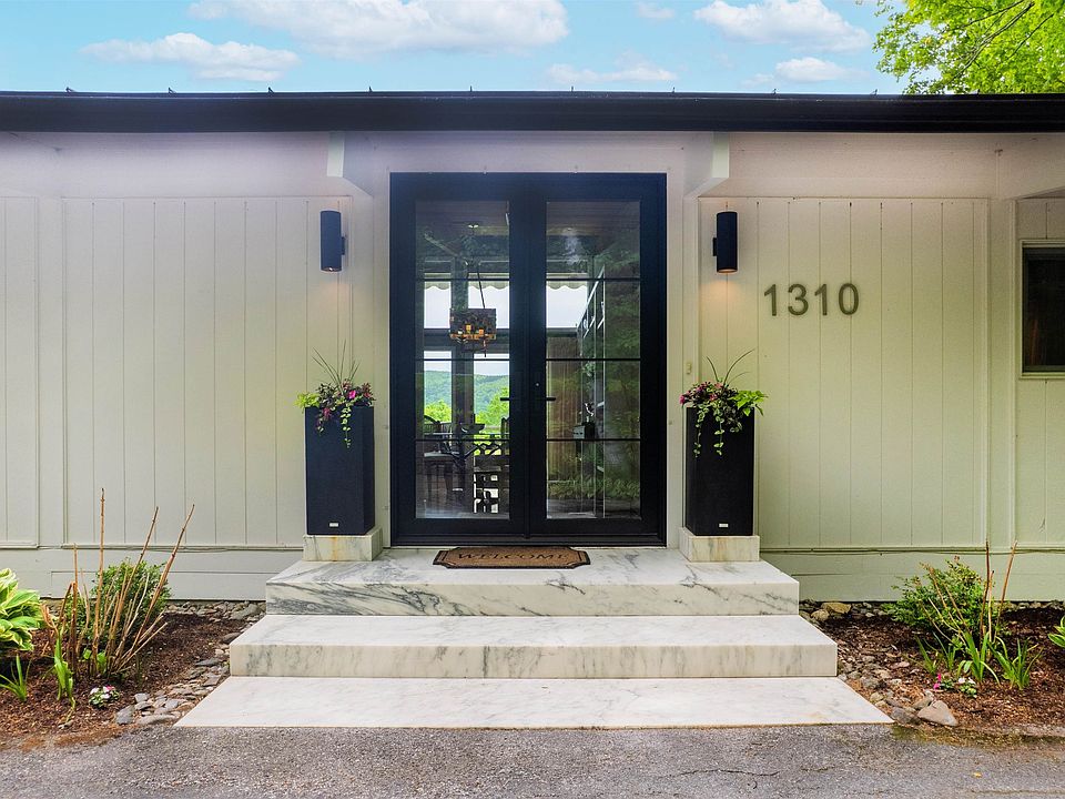 1st image of 1310 Dorset Hill Road
