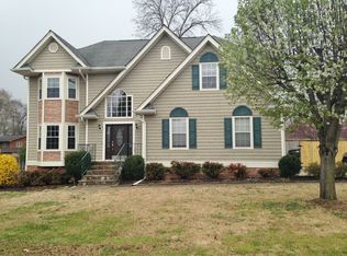 1626 Brandi Ln, Hixson, TN 37343