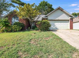 12614 Misty Creek Dr, Little Rock, AR 72211