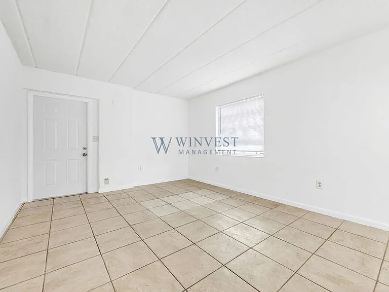 Presidential View Apartments — Photo 6