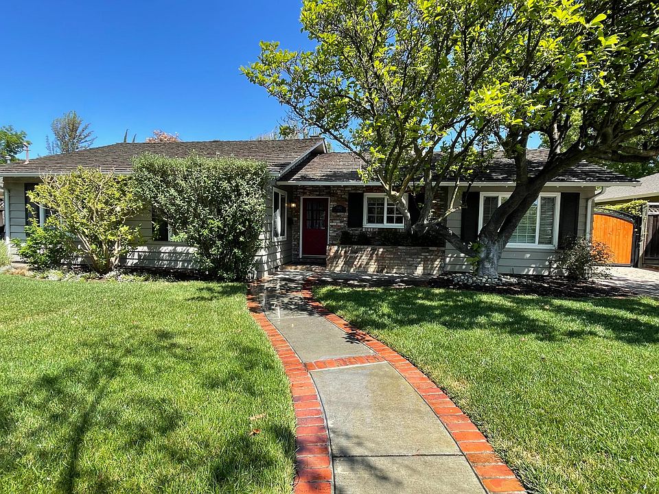 Front of house - 1482 Santa Inez Drive