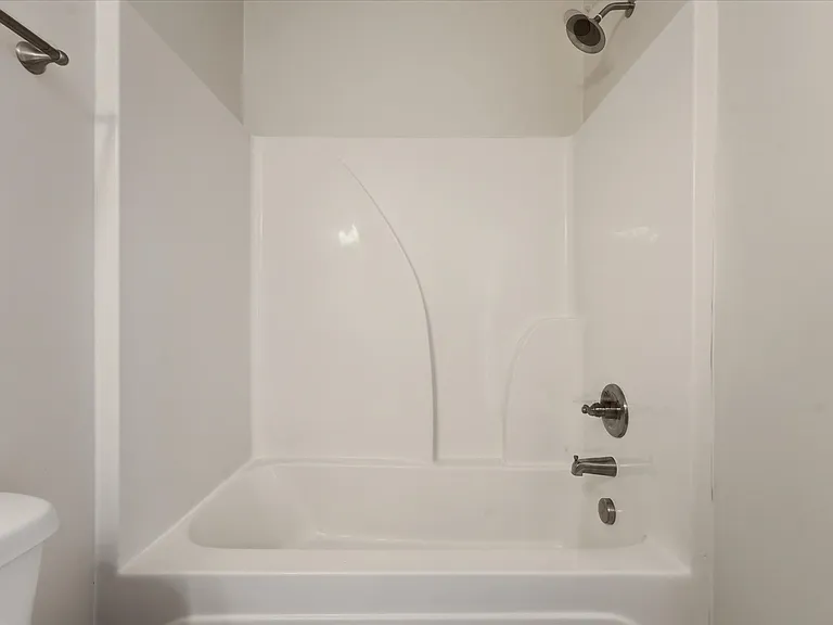 2nd Fl bathroom