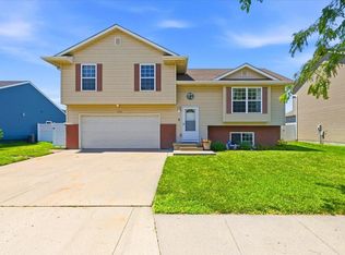 5712 Redtail Rd, Council Bluffs, IA 51501