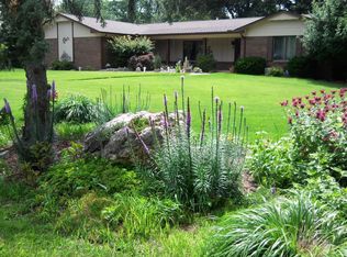 511 Ridgemont Rd, Collinsville, IL 62234