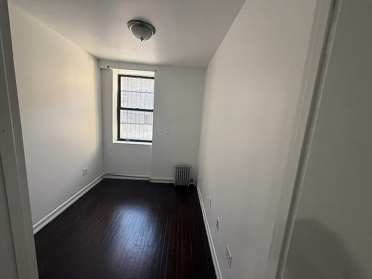 527 W 135th St #2X — Photo 2