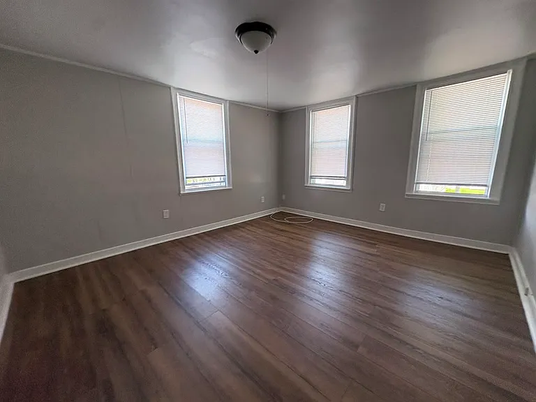 24 Dickerman St #2 — Photo 1