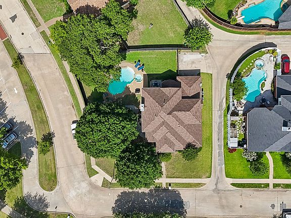 3rd image of 7201 Avalon Dr