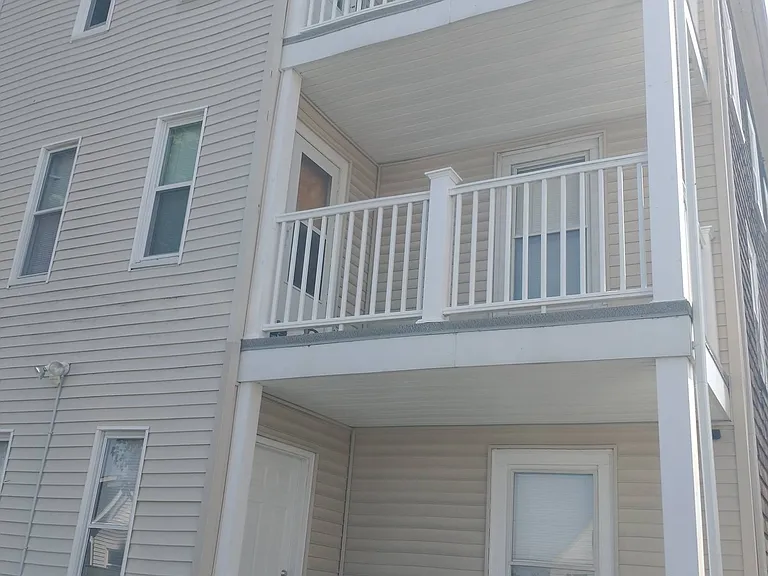 85 Lynnfield St #1 — Photo 9