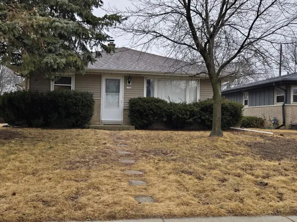 1908 West Mill ROAD, Glendale, WI 53209