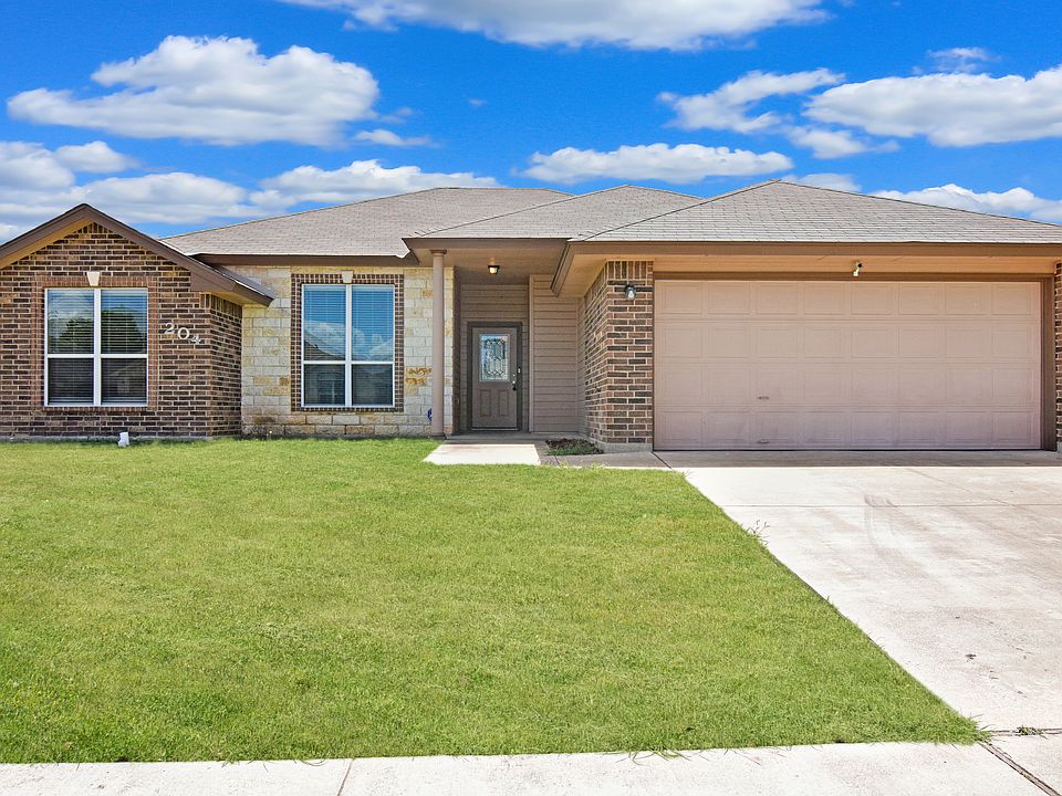 1st image of 204 W Little Dipper Dr