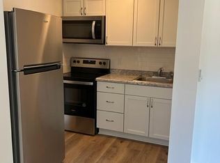 1317 S 19th St APT 3, Lincoln, NE 68502