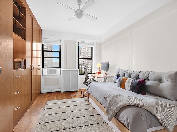 4th image of 510 W 123rd St APT 61