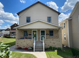 308 10th St, Windber, PA