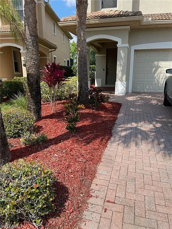 Bella Terra — Photo 1