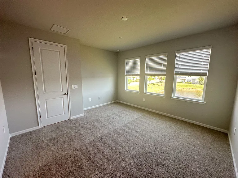 4551 Arboretum Cir #202 — Photo 16