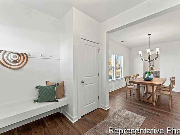 4th image of 106 Cedarbranch Way #197P