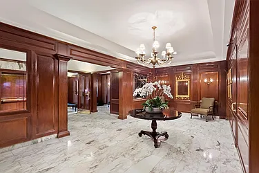 175 East 62nd Street in Lenox Hill