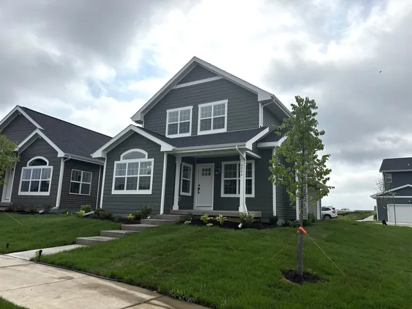 6884 Pine Siskin Pl, Middleton, WI 53562