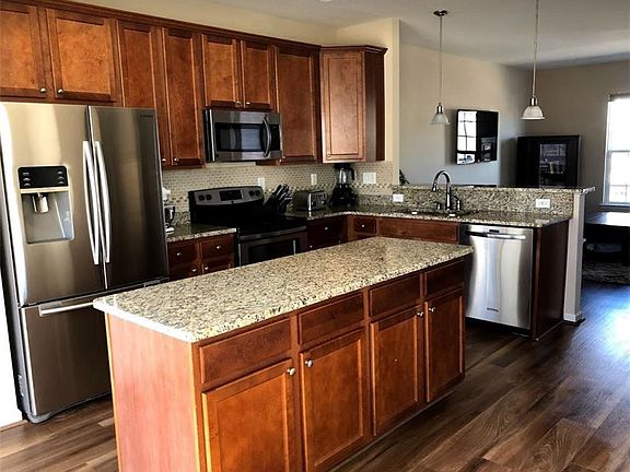 4th image of 4841 Travertine Ave #16A