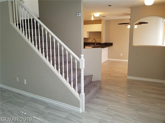 4th image of 3950 S Sandhill Rd Unit 120