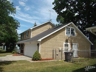 3rd image of 7227 Woodlynn Dr