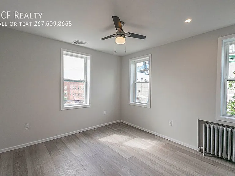 825 S 12th St — Photo 21
