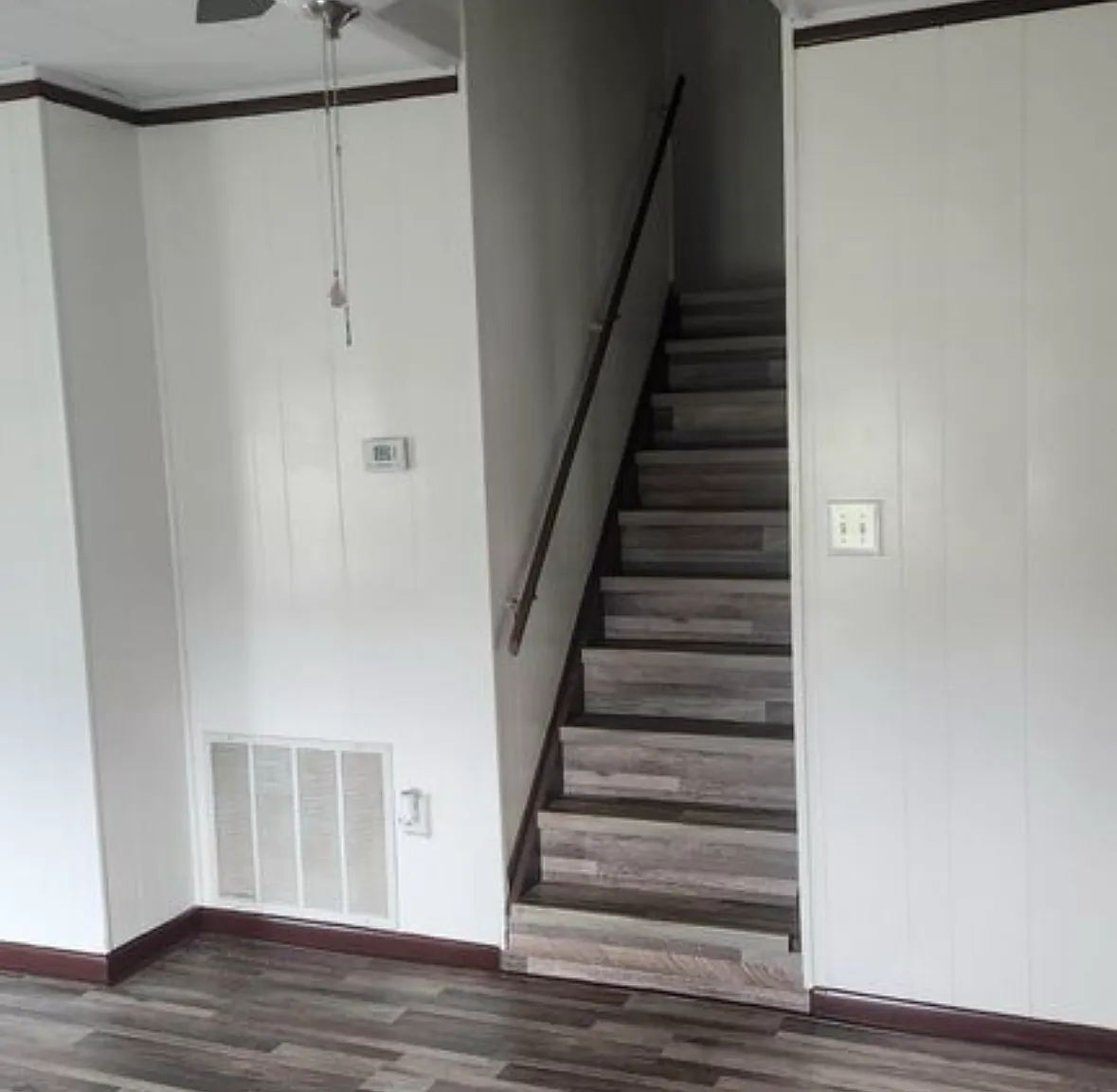 3 bed, 1400 sqft, $1,900 — Photo 2