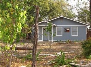 734 Albert St, New Braunfels, TX 78130