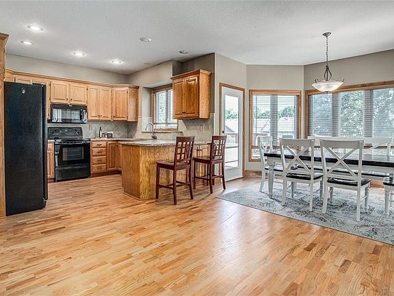 4th image of 3409 NW Nautical Ct