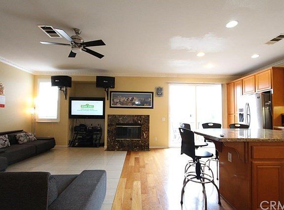 2nd image of 8272 Sumi Ave