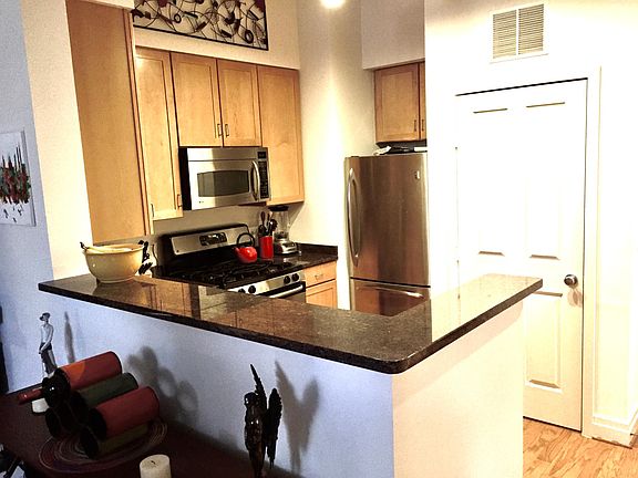 5th image of 1201 N Garfield St APT 118
