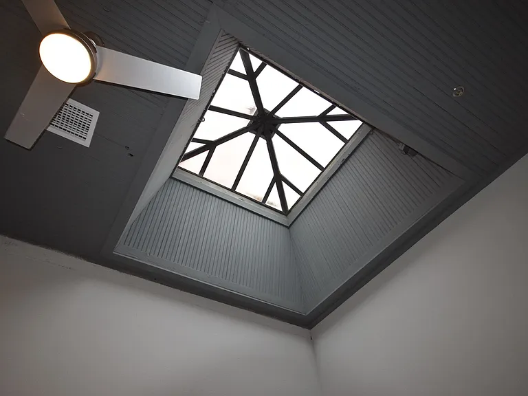 307 Main St — Photo 8