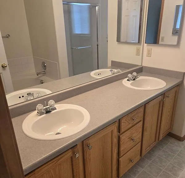 5660 Many Springs Dr — Photo 20