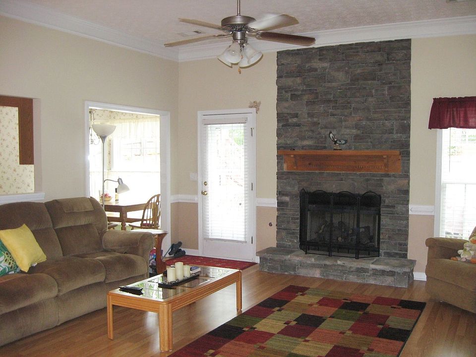 2nd image of 273 John Lovelace Rd