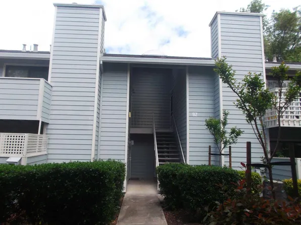 92 Elder Dr APT F, Pacheco, CA 94553