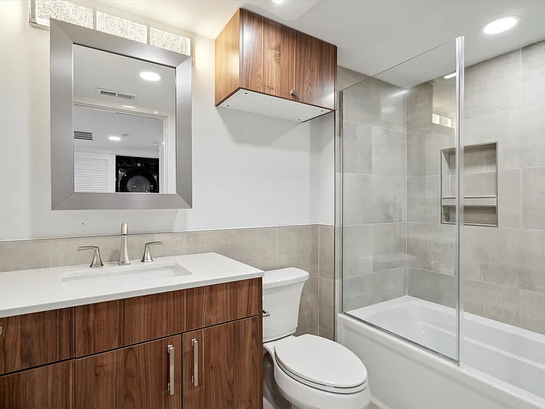 3804 Lancaster Ave #303 — Photo 17