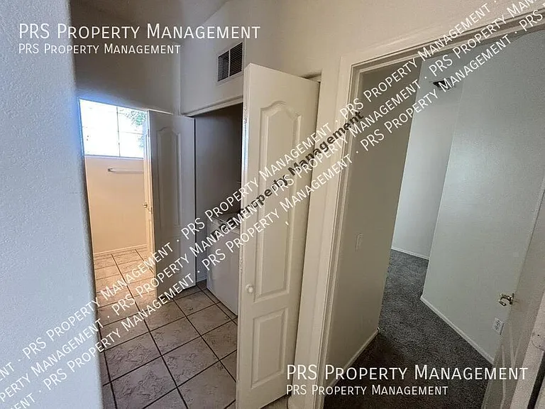 3317 E Park Ave — Photo 15