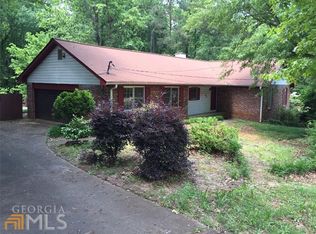 5953 Hayes Ln, Rex, GA 30273