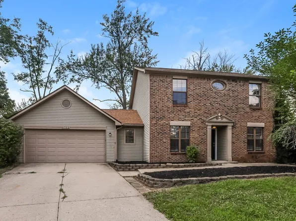 6722 Foxfire Dr, Indianapolis, IN 46214