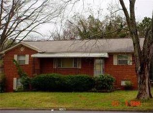 306 Denny Cir, Graham, NC 27253