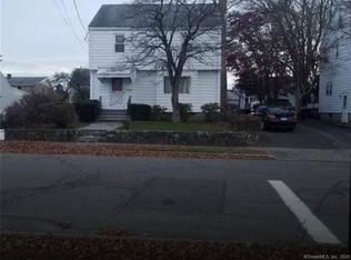 869 Burnsford Ave, Bridgeport, CT 06606