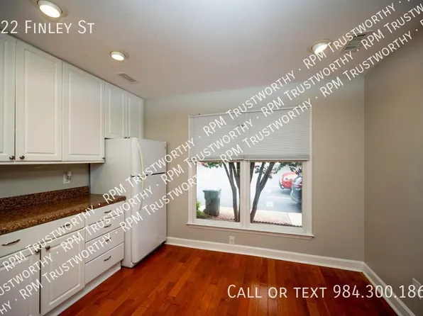 522 Finley St, Durham, NC 27705