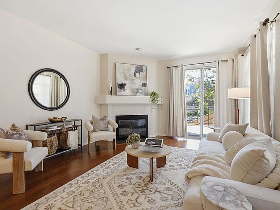 2nd image of 550 Camino De La Reina Unit 107