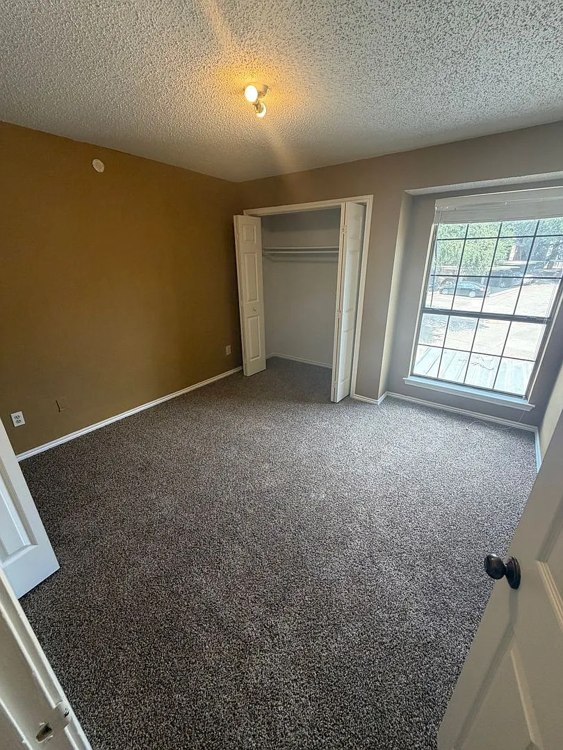 9601 Forest Ln #1521-O — Photo 3